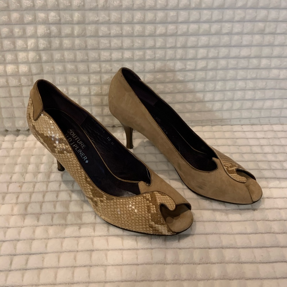 Donald J Pliner Snake Skin Heels